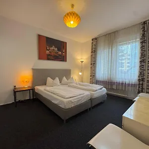 M M Vintage Family, Handwerker Und Monteure Appartement