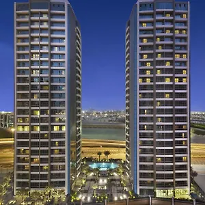 Atana 4*, Dubai Forenede Arabiske Emirater